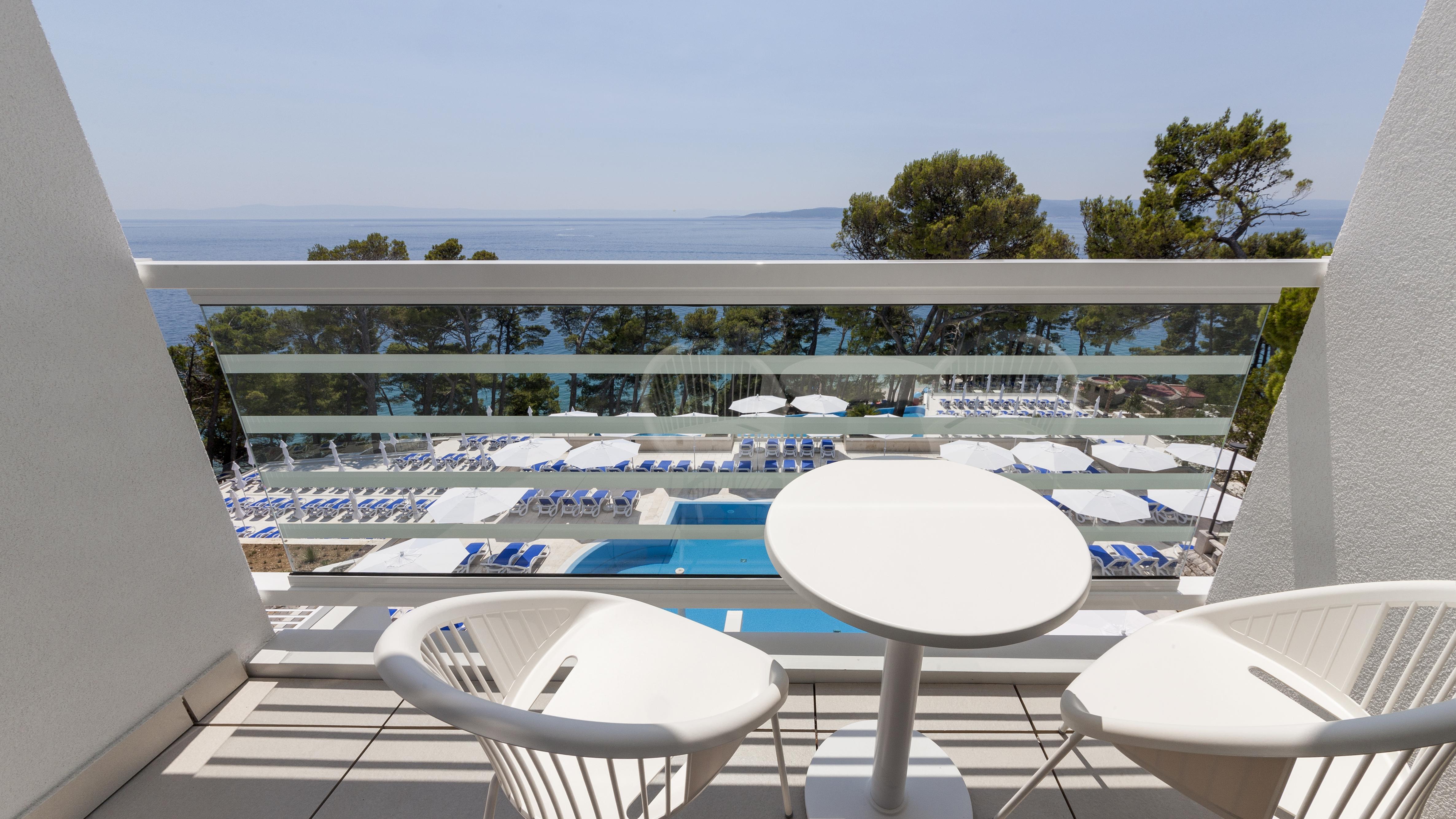 Hotel Bluesun Mala Berulia Brela Esterno foto